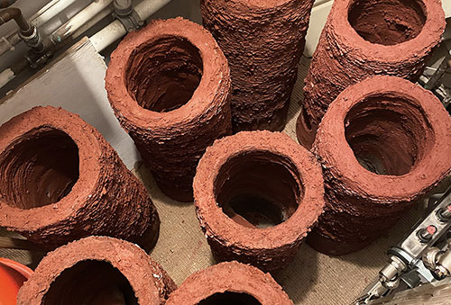 Thea Thompson Pot 18