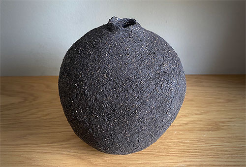 Thea Thompson Pot n23